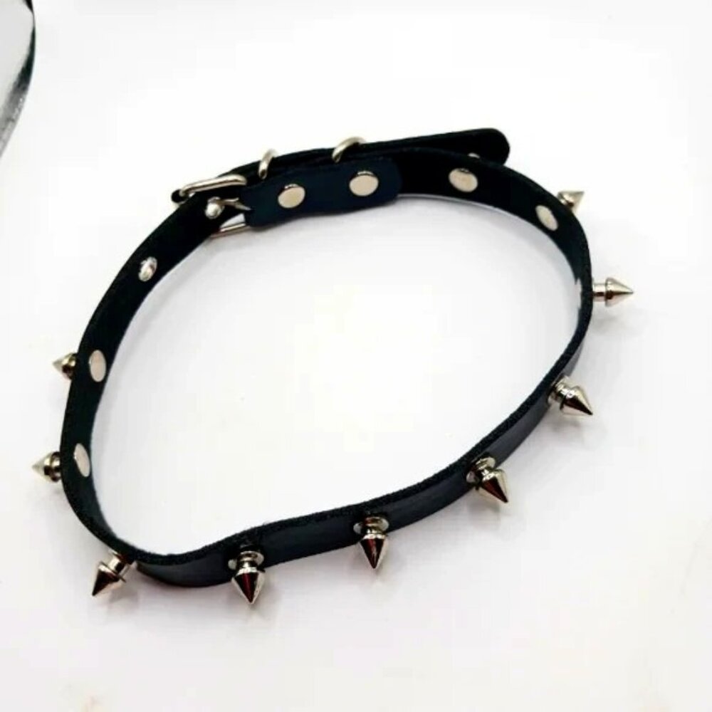 Gothic Spiked Necklace-Choker Leather-Black-New